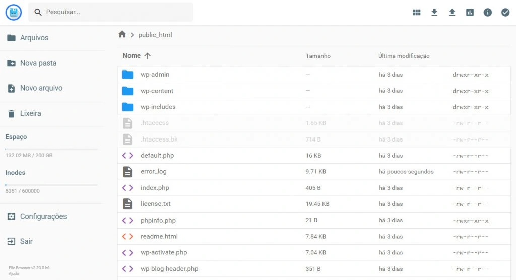 gerenciador de arquivos da hostinger com arquivos do wordpress em destaque