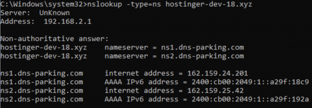 ferramenta nslookup do windows exibindo informações de nameserver do domínio